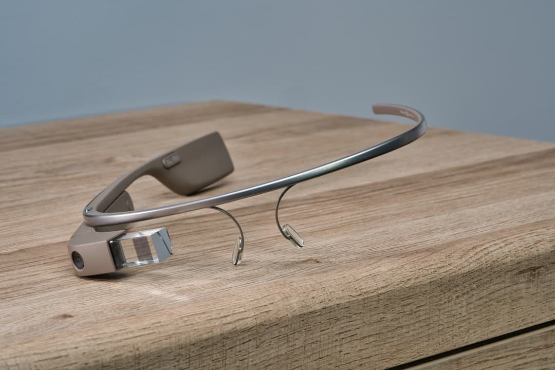 Google Enters Smart Glasses Fray with Audio-Powered Model