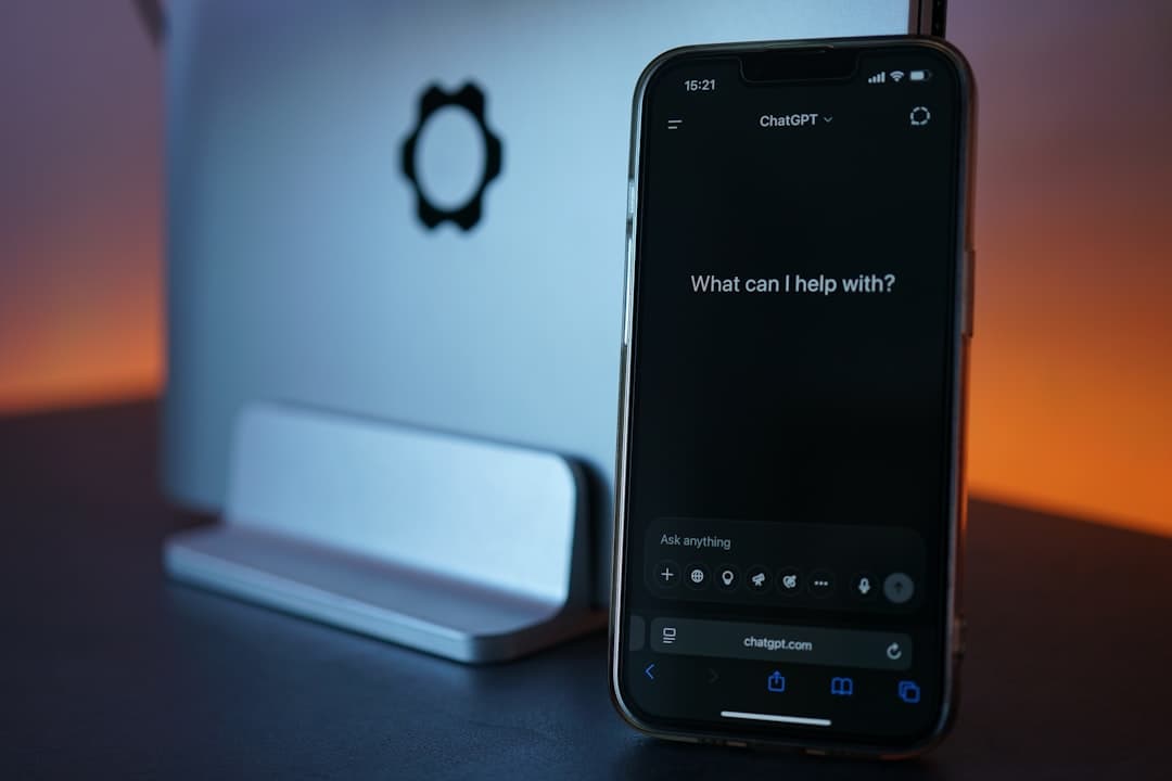 Apple's Siri AI Now Available to the Public